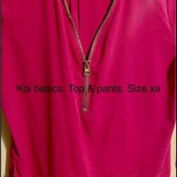 Koi Basics Scrub set - Picture 2 of 4